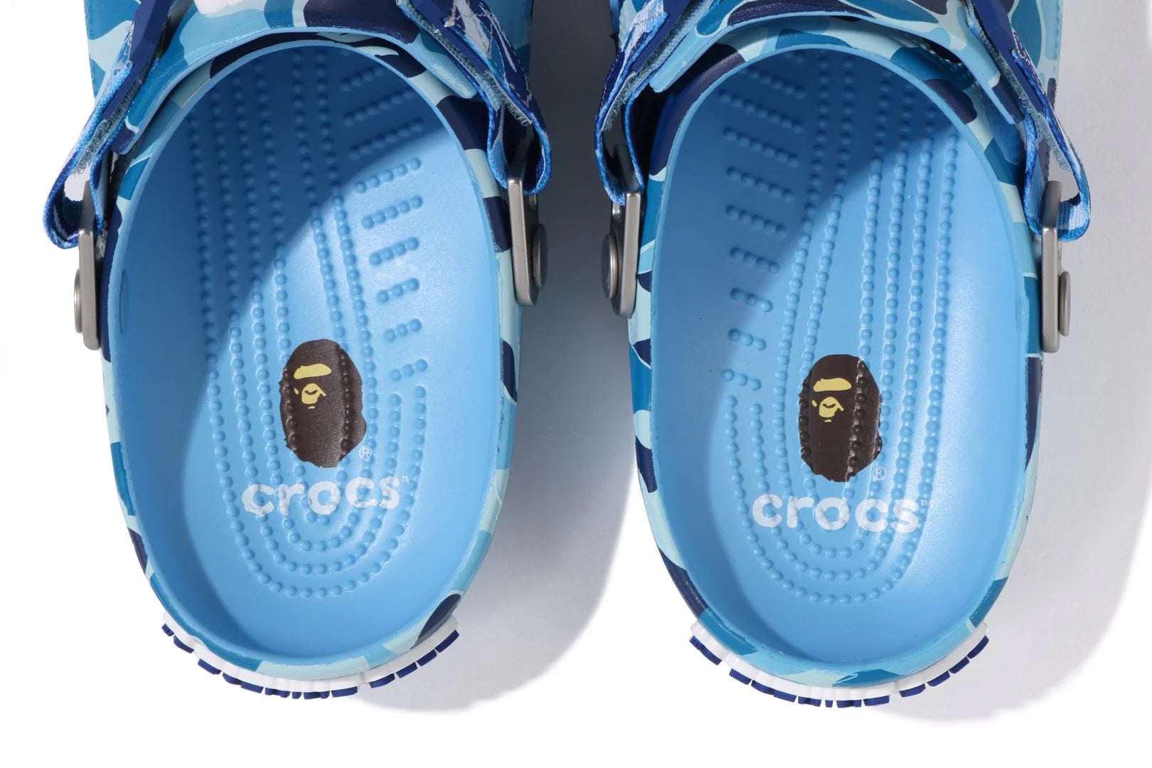 A BATHING APE x Crocs Classic Clog - Blue