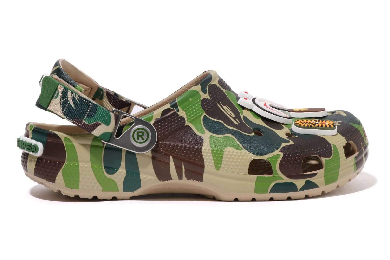 A BATHING APE x Crocs Classic Clog - Green