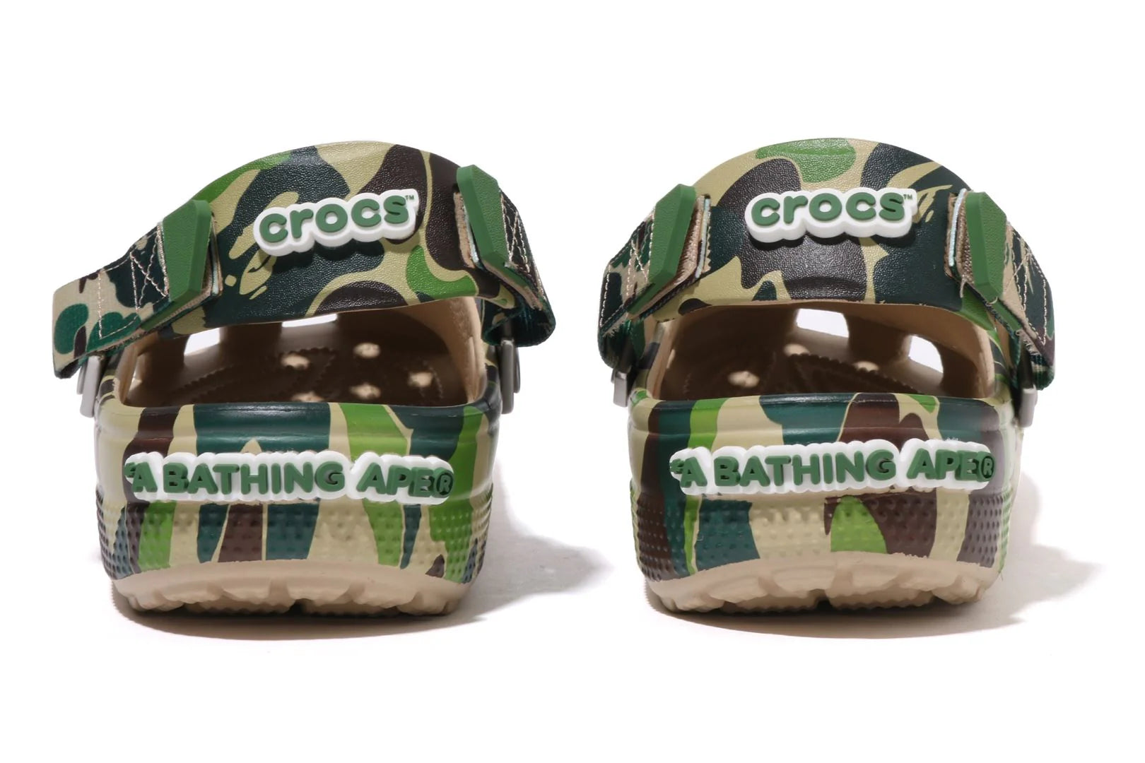 A BATHING APE x Crocs Classic Clog - Green