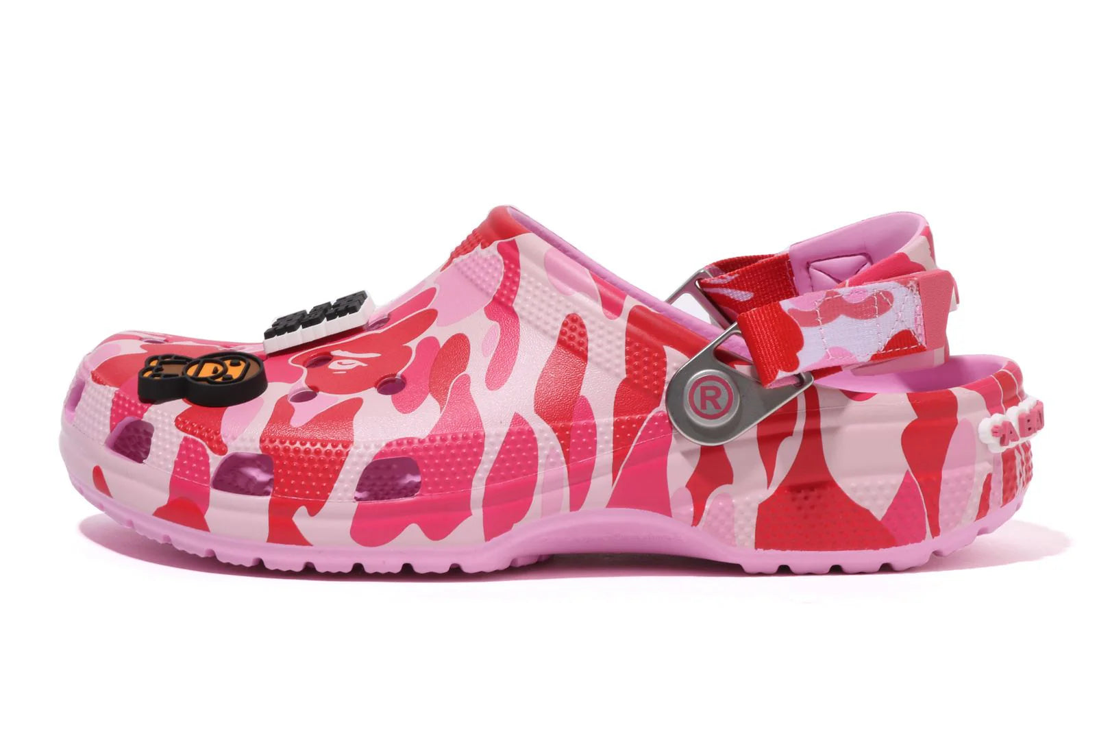 A BATHING APE x Crocs Classic Clog - Pink