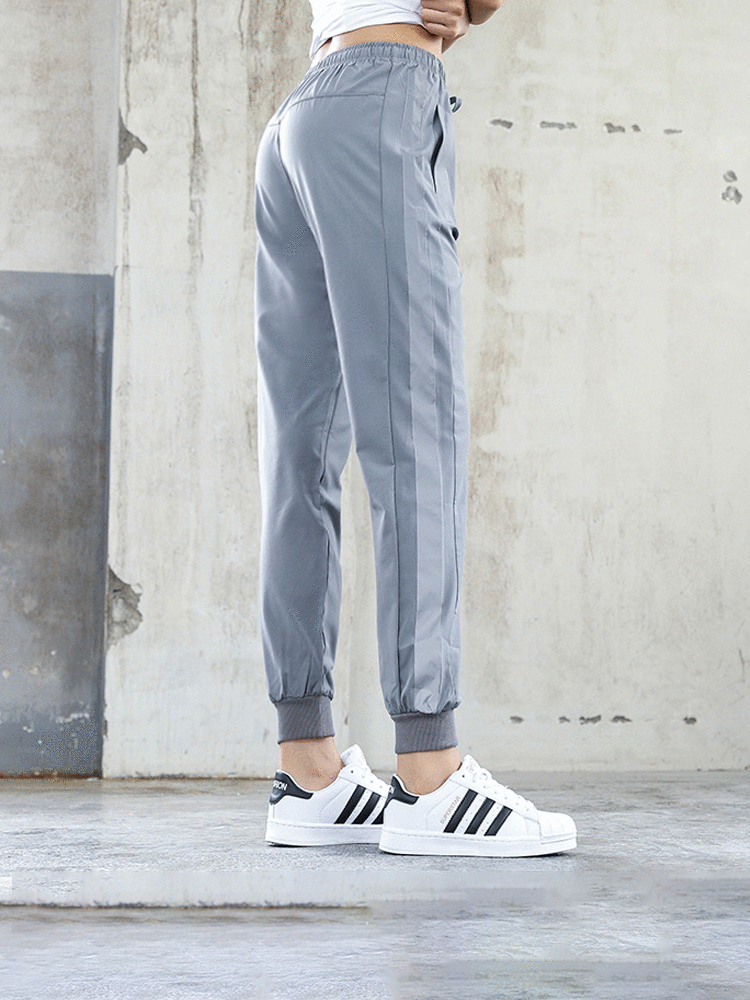Women Sweatpants Ultralight, Reflective - One Stroke on Side - mTravel Store