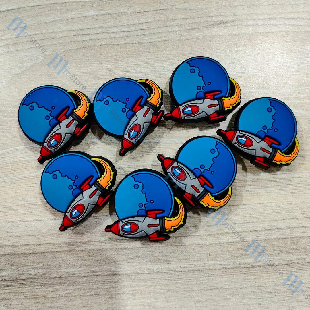 Jibbitz - Earth Rocket Ship - mTravel Store