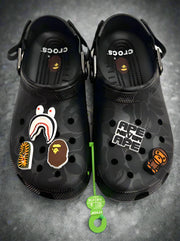 A BATHING APE x Crocs Classic Clog