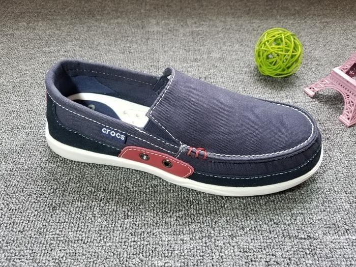 Crocs - Men's Wallu Slip-on - mTravel Store