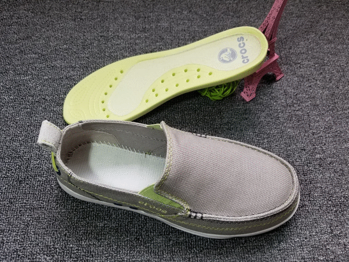 Crocs - Men's Wallu Slip-on - mTravel Store