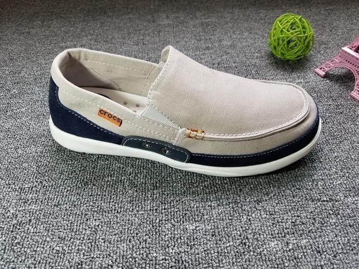 Crocs - Men's Wallu Slip-on - mTravel Store